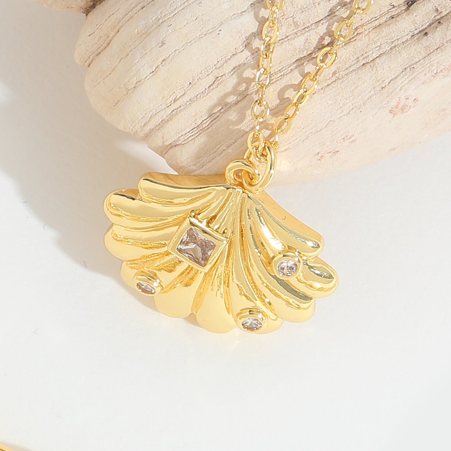 Concha marina Necklace
