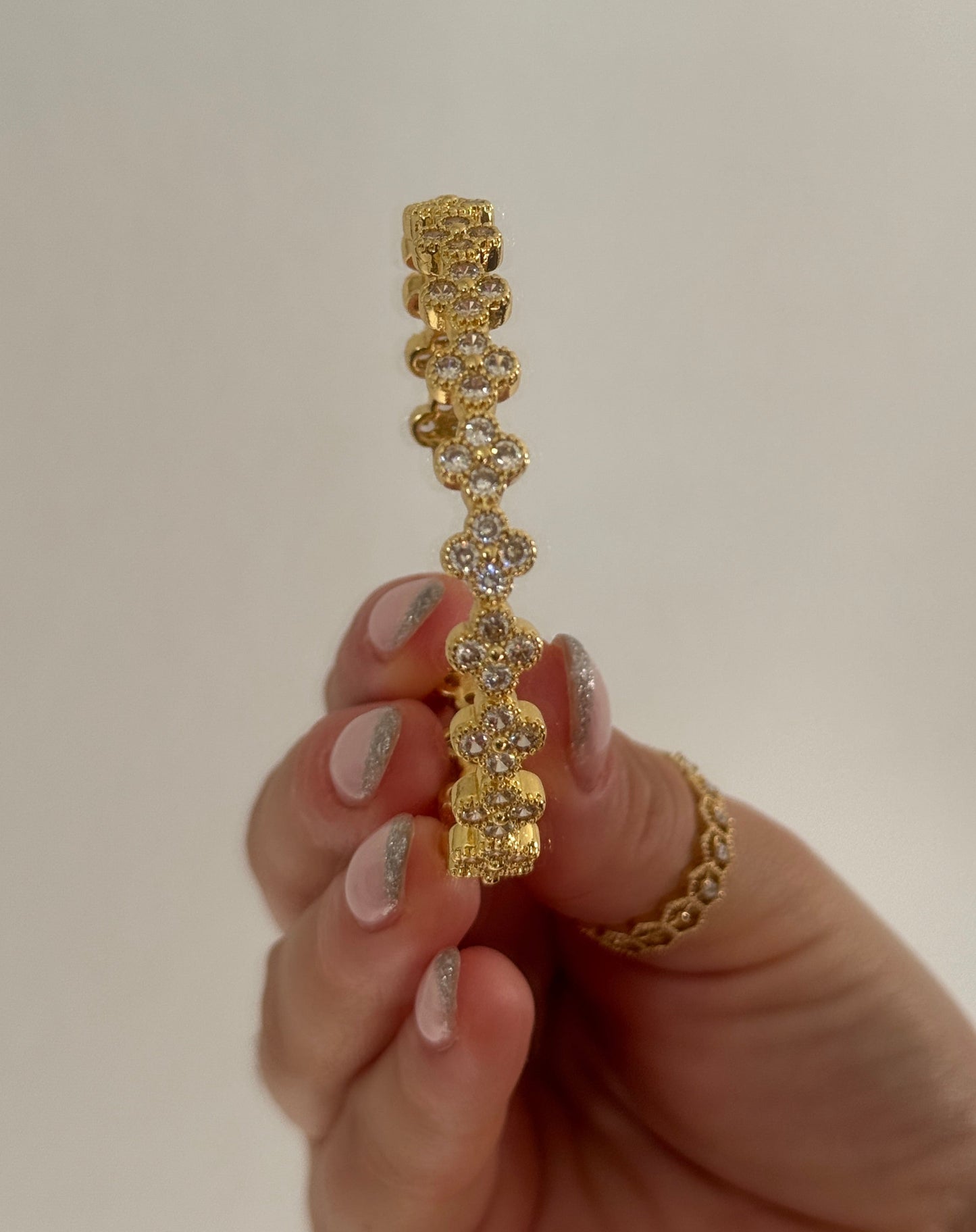 Lia Elegant Bracelet
