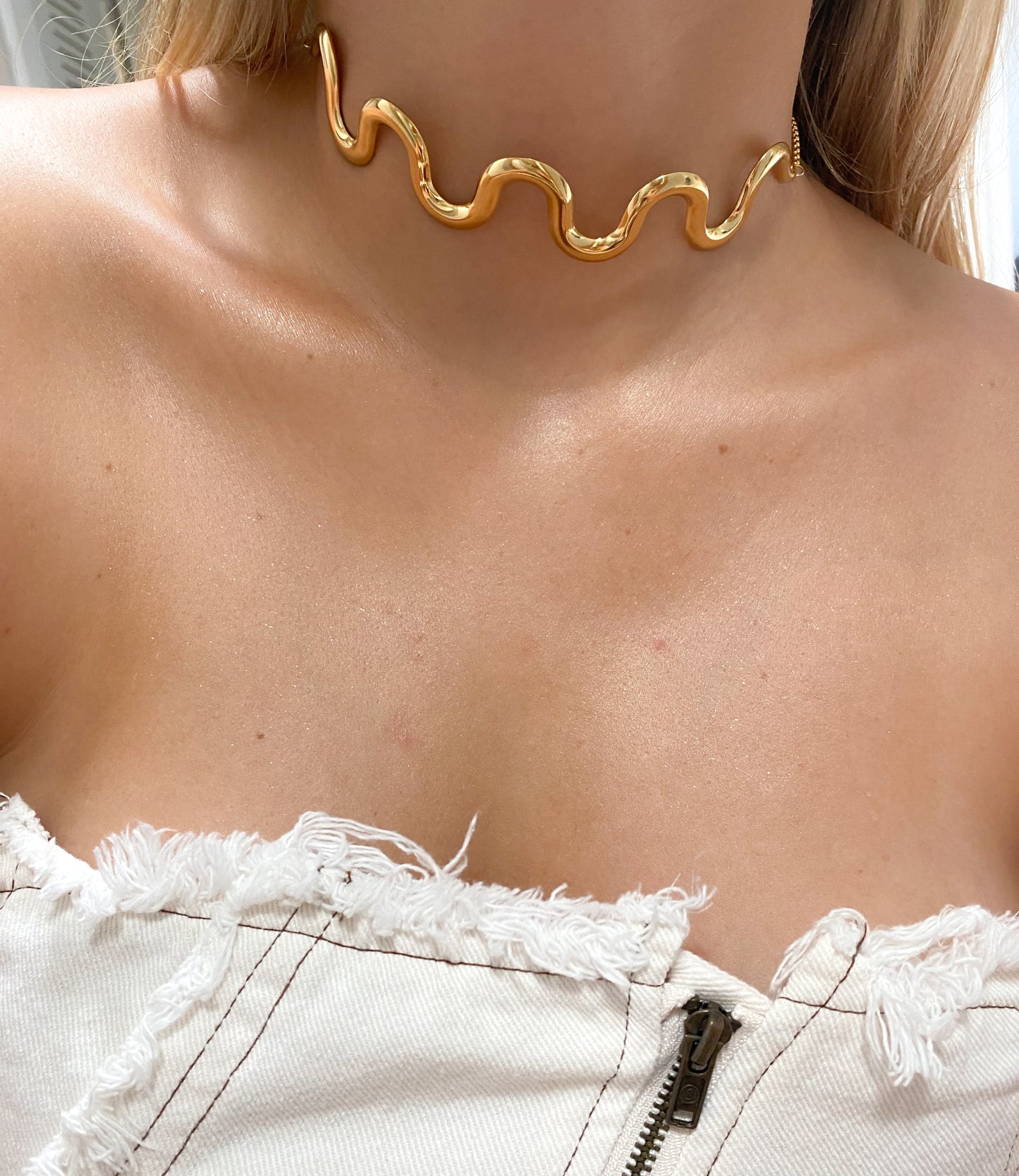 Kira Choker