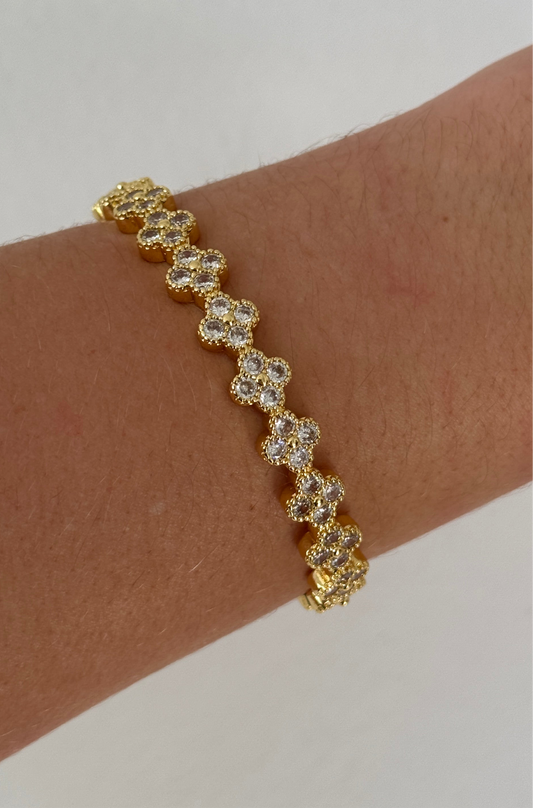 Lia Elegant Bracelet