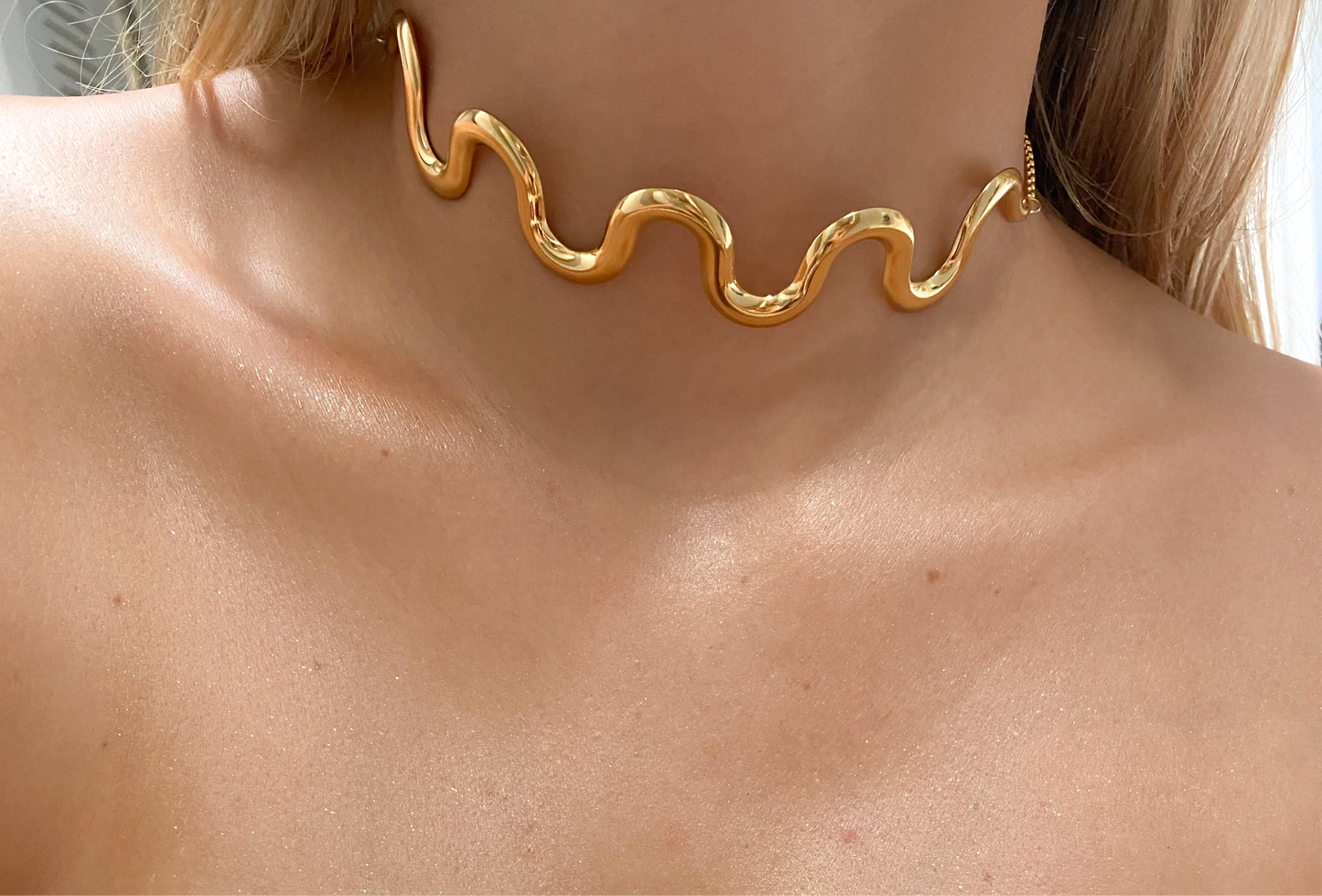 Kira Choker