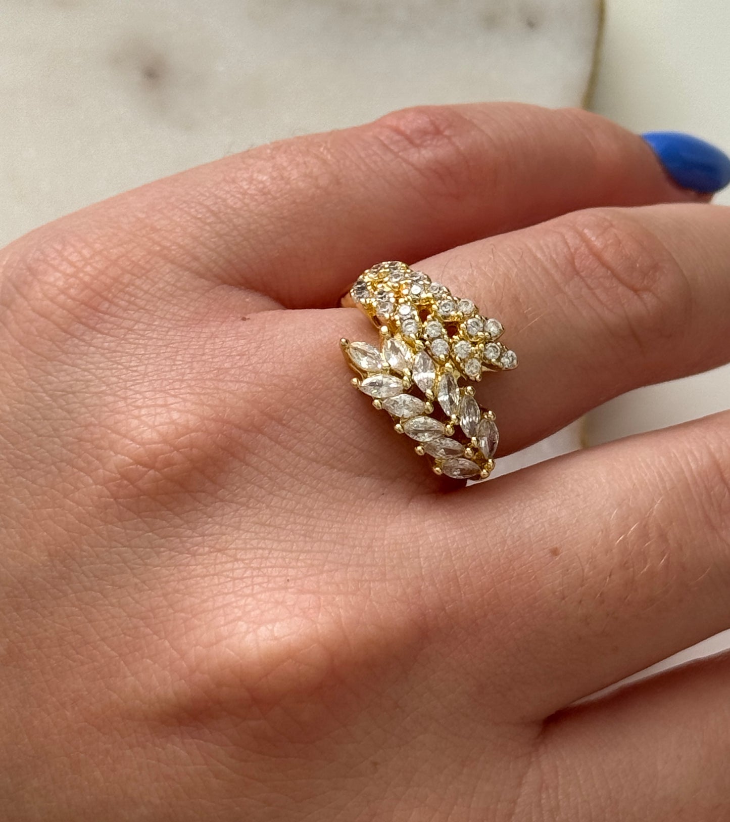 Anula Ring
