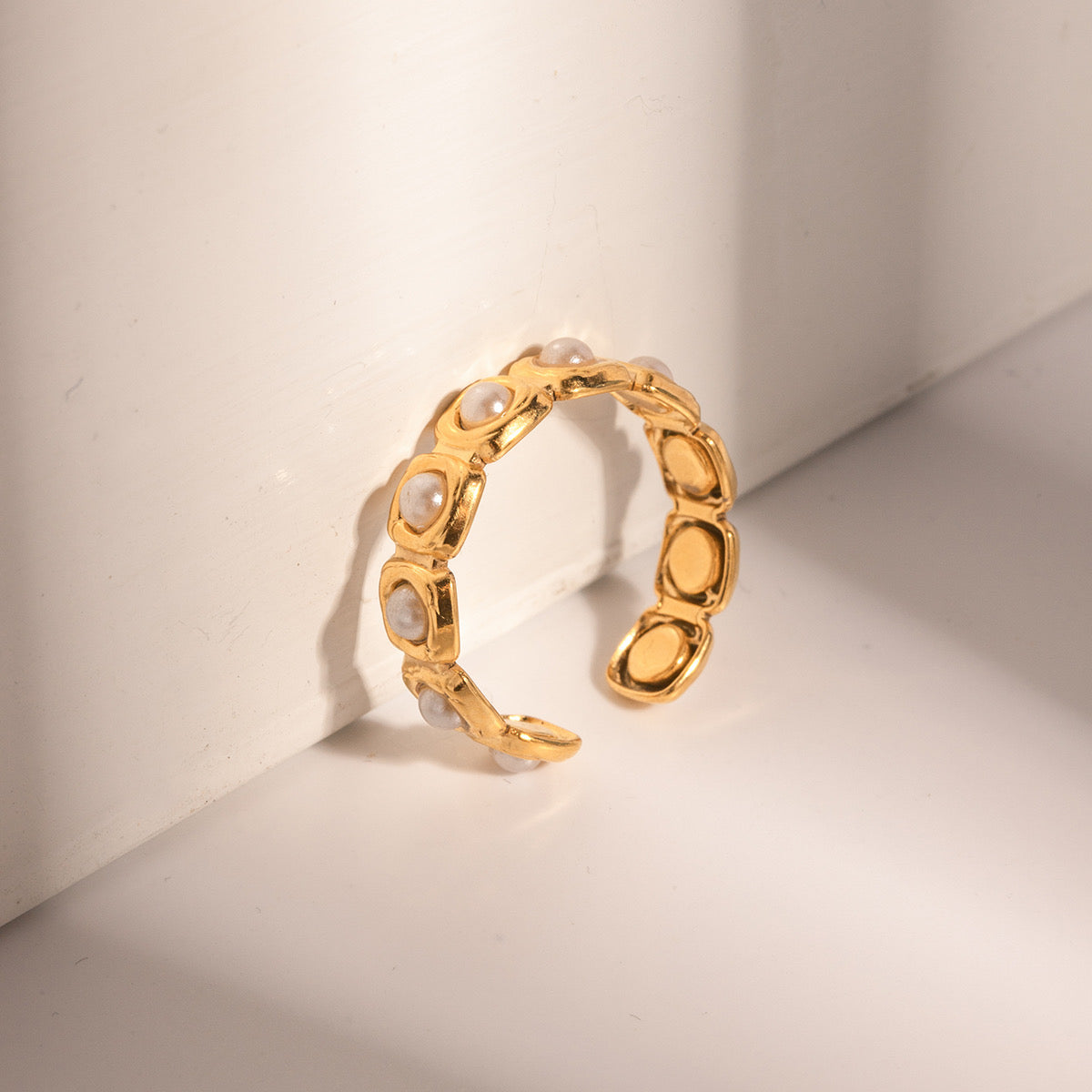 Eloise Ring